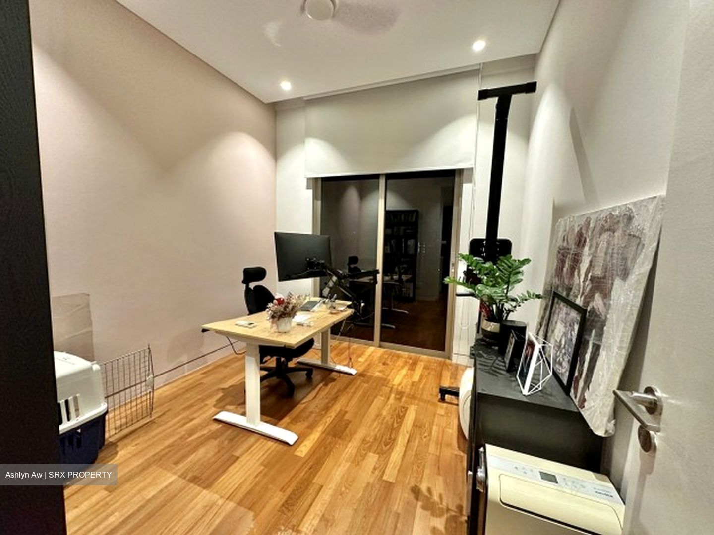 Three Three Robin (D10), Apartment #584508711